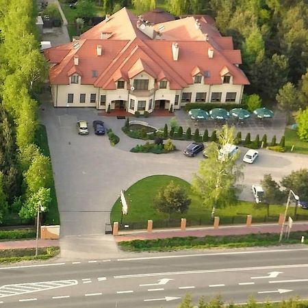 Maxima Hotel Wolanów Dış mekan fotoğraf