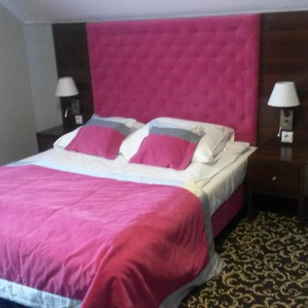 Maxima Hotel Wolanów Dış mekan fotoğraf